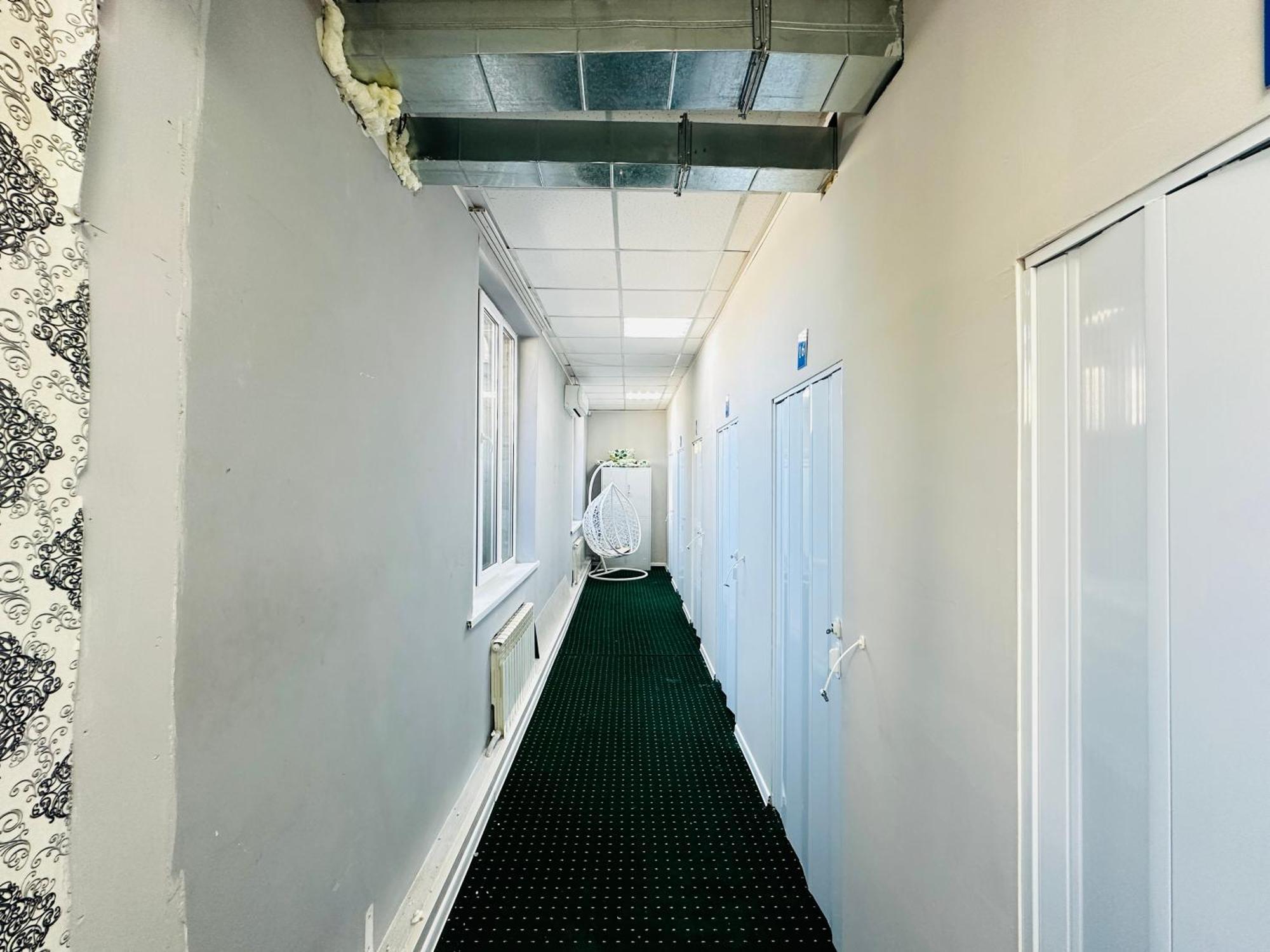 Center Capsule Hotel Almaty Luaran gambar